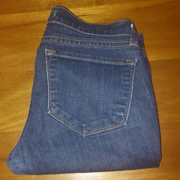 ❤️‍🔥Host Pick❤️‍🔥J Brand Dark Wash Skinny Leg Jeans - Picture 3 of 5